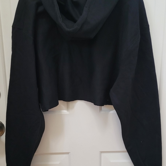 Champion Reverse Weave Black Cropped Hoodie w/the word "Santa" Embroider… - Picture 9 of 10